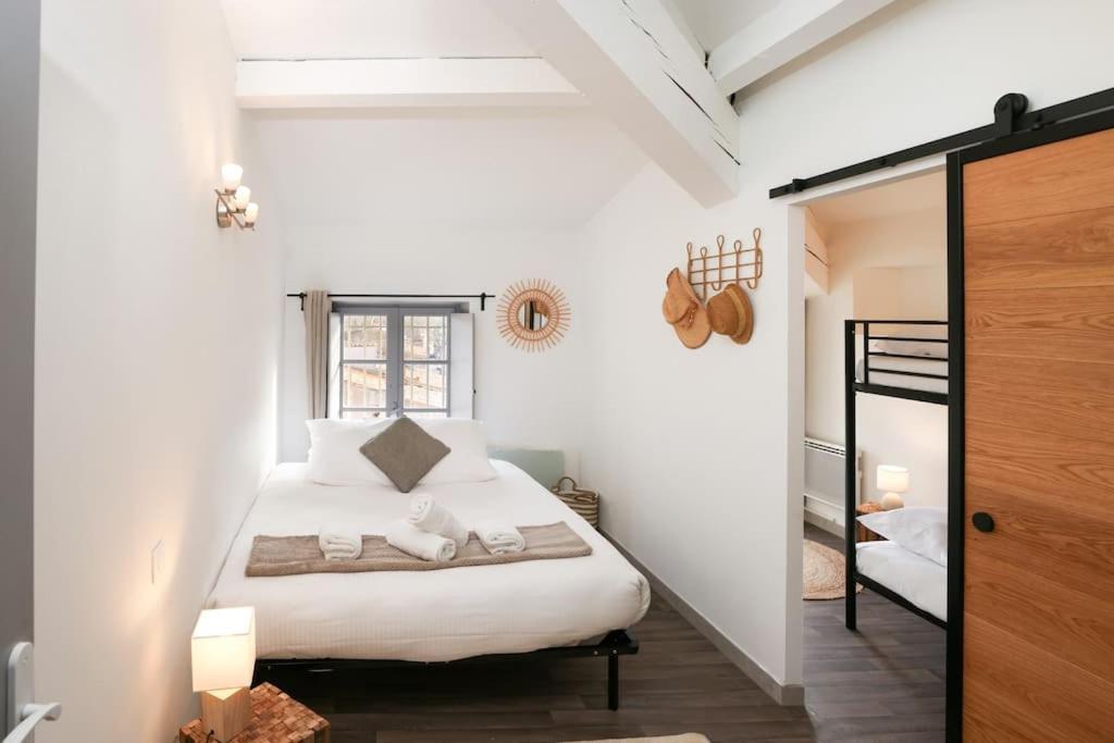 N3 Des Etudes Duplex Hypercentre Wifi Conciergeriedamecarcas Apartment Carcassonne Bagian luar foto