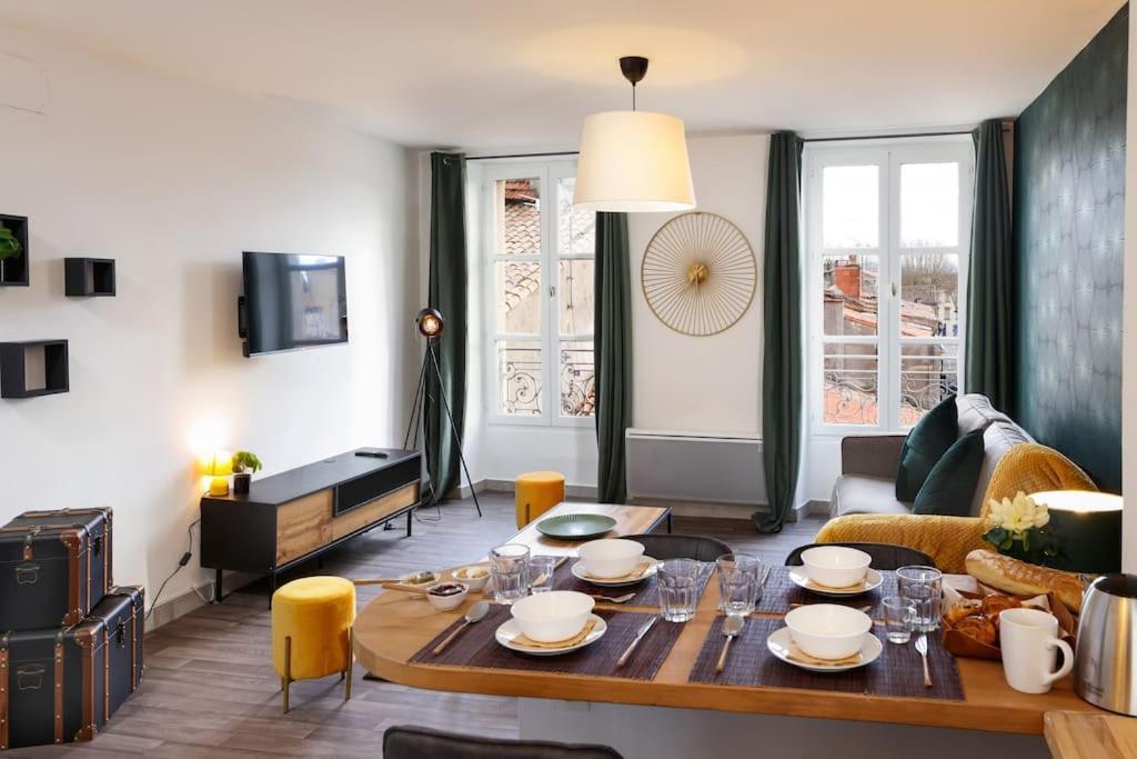 N3 Des Etudes Duplex Hypercentre Wifi Conciergeriedamecarcas Apartment Carcassonne Bagian luar foto