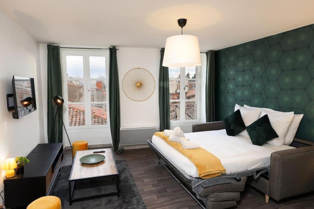 N3 Des Etudes Duplex Hypercentre Wifi Conciergeriedamecarcas Apartment Carcassonne Bagian luar foto